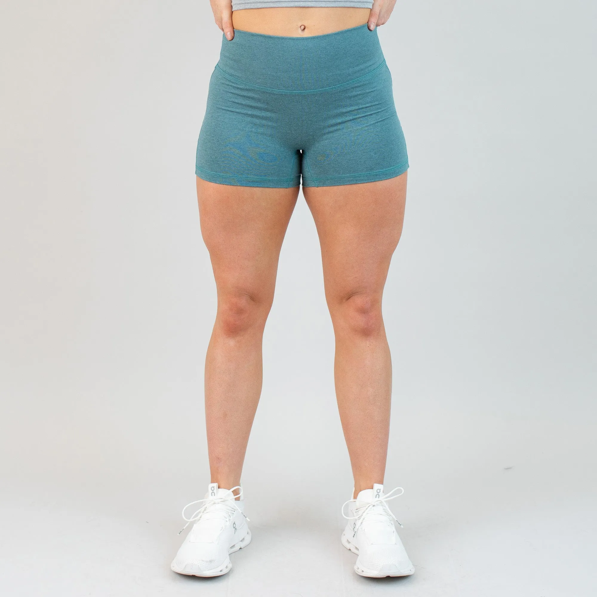 Ascend Short 3.25" - No Front Seam - Higher Rise