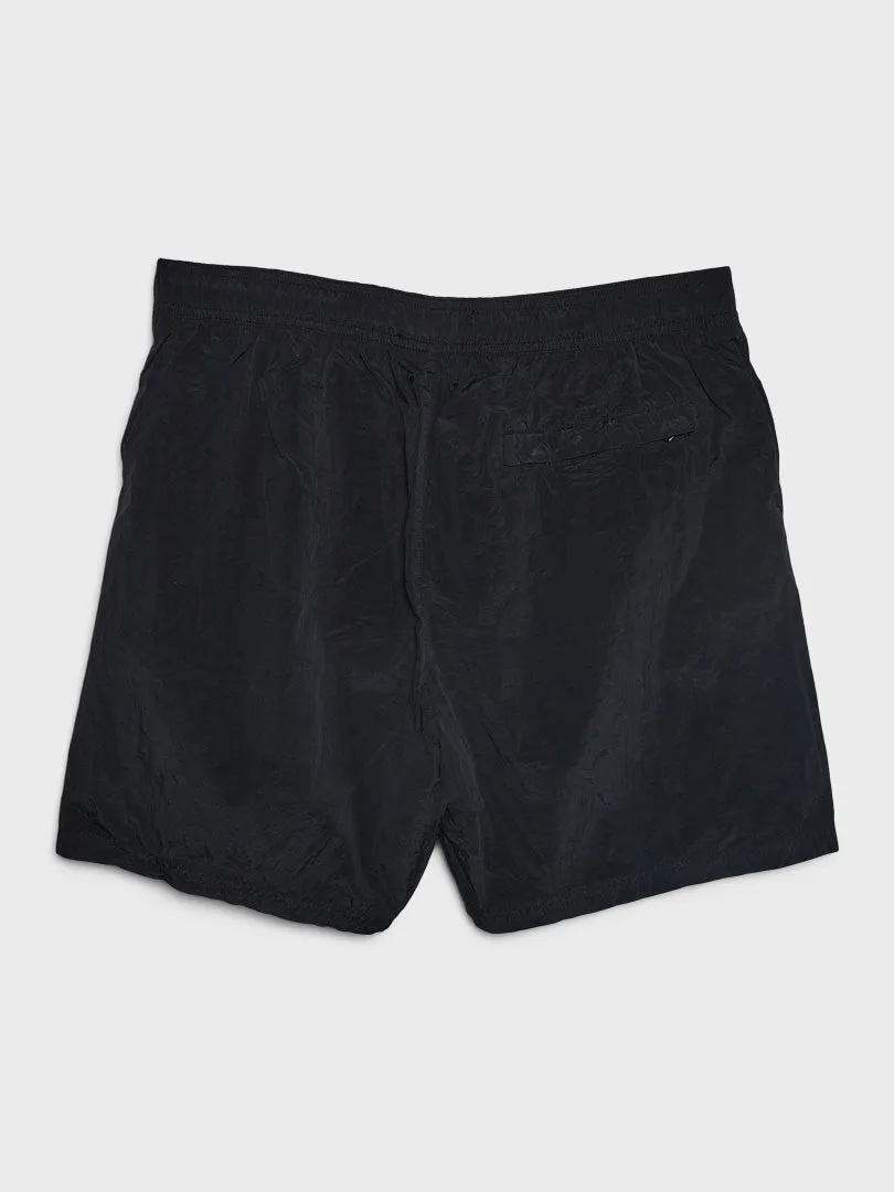 B0943 Shorts in Black