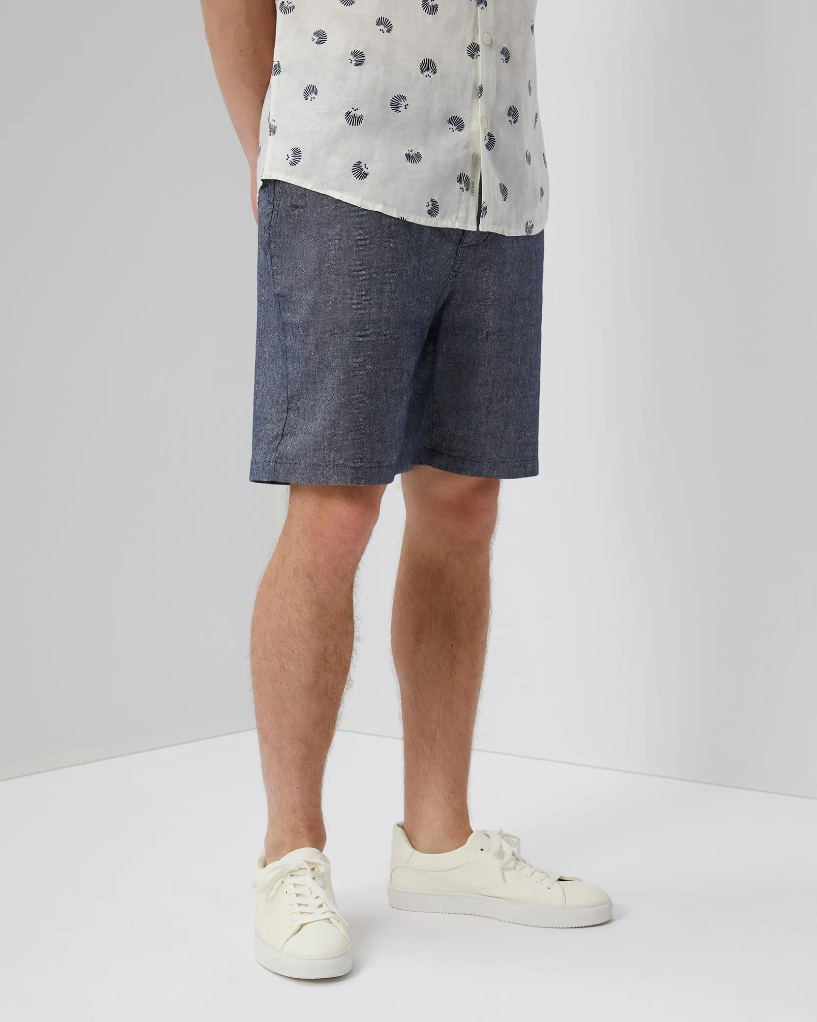 Stretch Canvas Traveler Short