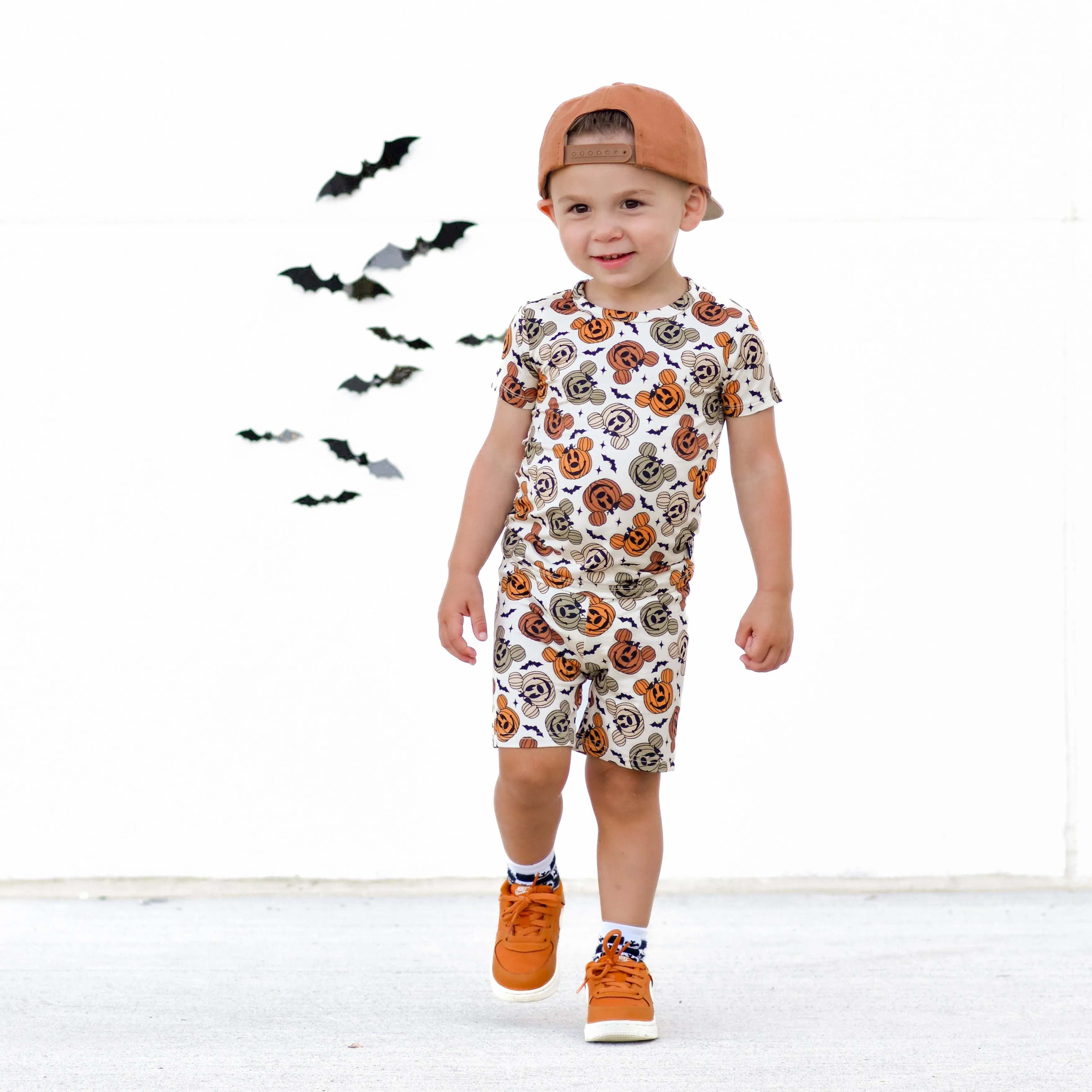 TWO PIECE SHORTIE SET- Neutral Magic